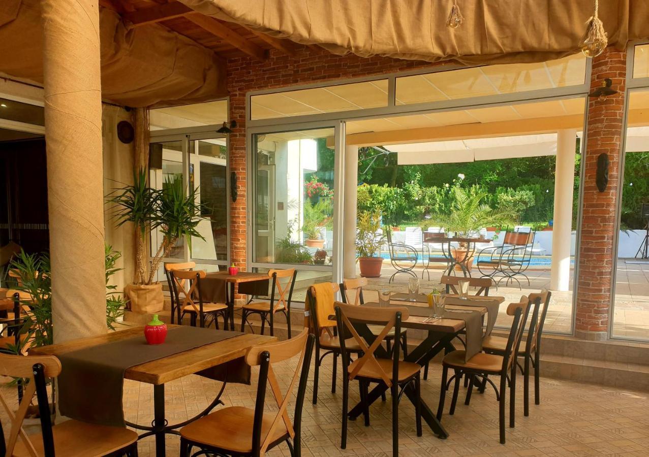 Hotel Feniks Lozenets Exterior foto